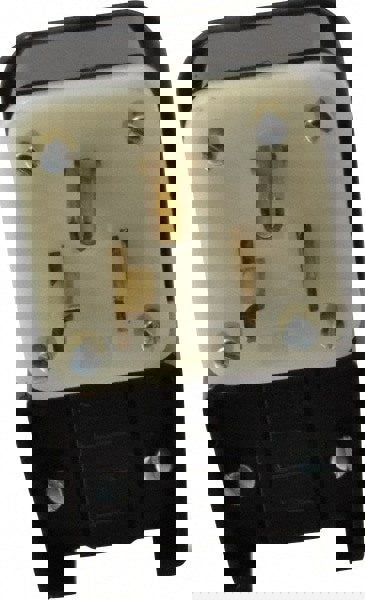 Straight Blade Plug: Industrial, 5-30P, 125VAC, Black